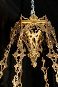 Large Sanctuary Lamp style Gothic en Bronze, France 19th century