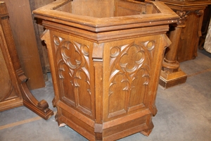 Pulpit style gothic en Oak wood, France 19th century