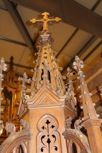 Pulpit style gothic en Oak wood, France 19th century