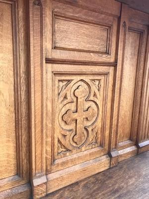 Altar style Gothic - style en Oak wood, Belgium 19th century ( anno 1875 )