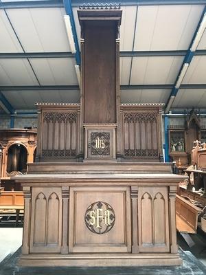 Altar style Gothic - style en Oak wood, Belgium 19th century ( anno 1875 )