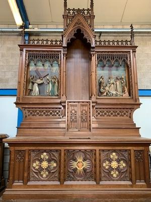 Altar style Gothic - style en Oak wood, Izegem Belgium 19th century