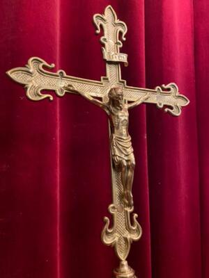 Altar - Cross style Gothic - style en Brass / Bronze , Belgium  19 th century ( Anno 1890 )