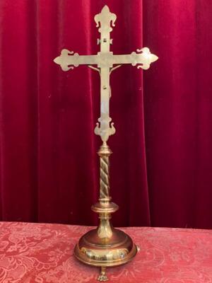 Altar - Cross style Gothic - style en Brass / Bronze , Belgium  19 th century ( Anno 1890 )