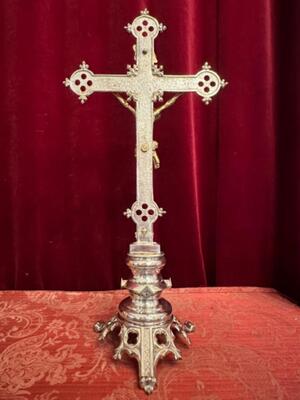 Altar - Cross style Gothic - Style en Bronze / Gilt / Silver Plated, Belgium 19 th century ( Anno 1875 )