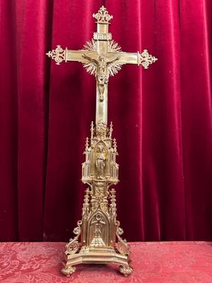 Altar - Cross style Gothic - Style en Bronze / Polished and Varnished, France 19 th century ( Anno 1875 )