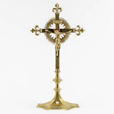 Altar - Cross style Gothic - Style en Bronze Gilt, Belgium  19 th century