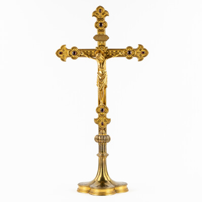 Altar - Cross style Gothic - Style en Bronze Gilt / Stones, Belgium  19 th century