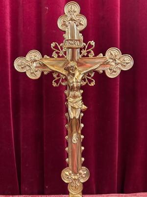 Altar - Cross style Gothic - Style en Bronze / Polished and Varnished, France 19 th century ( Anno 1885 )