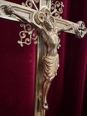 Altar - Cross style Gothic - Style en Bronze / Polished and Varnished, Belgium  19 th century ( Anno 1885 )