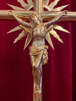 Altar - Cross style Gothic - style en Brass / Bronze / Polished and Varnished, Belgium  19 th century