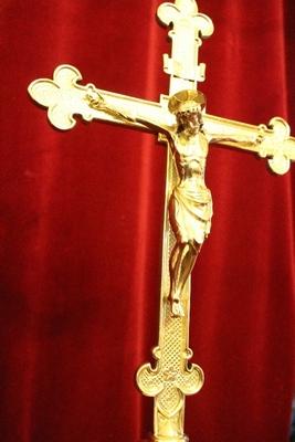 Altar - Cross style Gothic - style en Full Bronze / Polished and Varnished, France 19th century