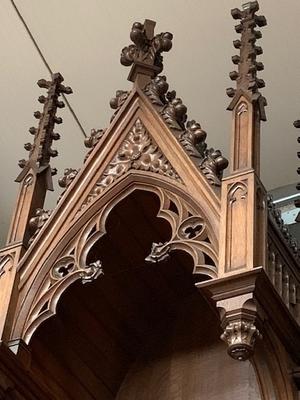 Altar Measures Without Steps. Relief Panels All Wood. style Gothic - style en Oak wood, Izegem Belgium 19th century