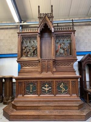 Altar Measures Without Steps. Relief Panels All Wood.  style Gothic - style en Oak wood, Izegem Belgium 19th century