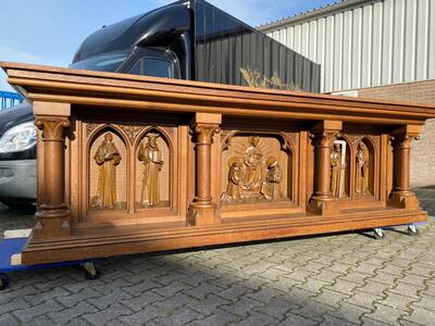 Altar / Mensa With Altar Stone style Gothic - Style en Oak wood, Izegem  - Belgium 19 th century ( Anno 1885 )