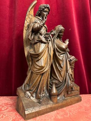 Annunciation Sculpture style Gothic - Style en Hand - Carved Wood Oak, Belgium  19 th century ( Anno 1875 )