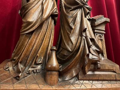 Annunciation Sculpture style Gothic - Style en Hand - Carved Wood Oak, Belgium  19 th century ( Anno 1875 )