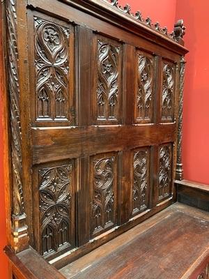 Bench style Gothic - style en Oak wood, Belgium 19th century