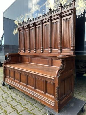 Bench  style Gothic - Style en Oak wood, Belgium  19 th century