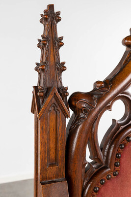 Bishop Seat style Gothic - Style en Oak Wood , Belgium  19 th century ( Anno 1875 )