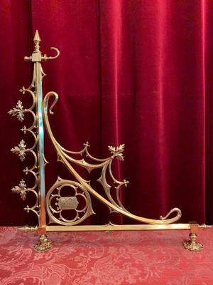 Bracket style Gothic - Style en Bronze / Polished / Varnished, France 19th century ( anno 1880 )