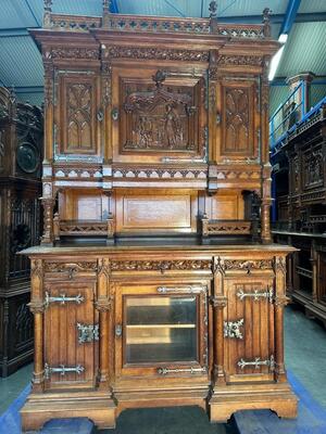 Cabinet  style Gothic - Style en Oak wood / Glass, France 19 th century