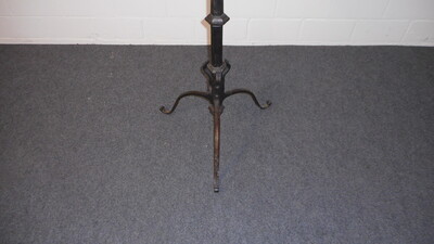 Candle Holder Expected !  style Gothic - style en Hand- Forget Iron, Belgium 19th century