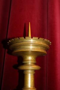 Candle Stick. Measures Without Pin. style Gothic - style en Solid Bronze , Dutch 19th century