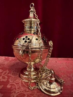 Censer  style Gothic - Style en Brass / Polished and Varnished, Belgium  19 th century ( Anno 1885 )