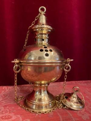 Censer  style Gothic - style en Brass / Bronze / Polished and Varnished, Belgium 19 th century ( Anno 1890 )