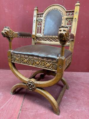 Chair style Gothic - Style en Oak wood, Belgium  19 th century ( Anno 1885 )