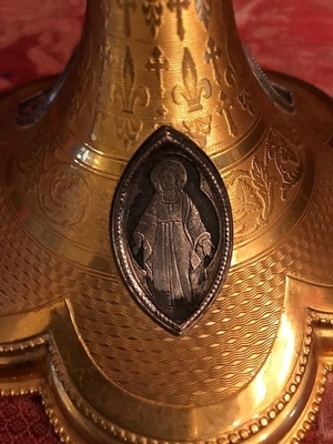 Chalice style Gothic style en Brass - Gilt - Silver Applications and Cuppa, France 19th century