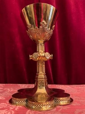 Chalice style Gothic - style en Brass / Gilt, Belgium 19th century ( anno 1890 )