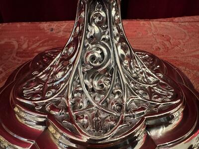Chalice style Gothic - Style en Full - Silver ( 800 ) / Silver Marks Present / Polished & Varnished., Belgium  19 th century ( 1882 )