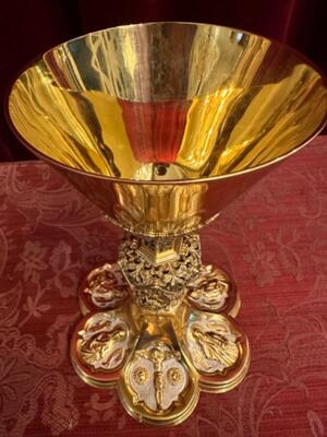 Chalice Absolute Perfect Condition ! style Gothic - Style en Full - Silver Gilt / Enamel , Belgium  19 th century ( Anno 1885 )