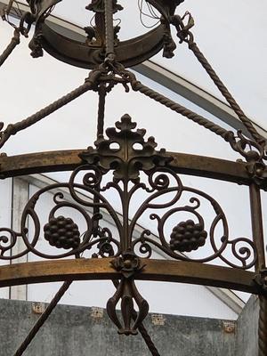 Chandelier style Gothic - style en Solid Bronze, Belgium 19th century ( anno 1875 )