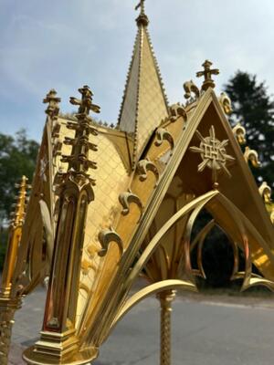 Chapel style Gothic - Style en Brass / Bronze / Polished and Varnished, Belgium  19 th century ( Anno 1885 )