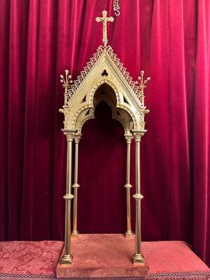 Chapel style Gothic - Style en Brass / Bronze / Polished and Varnished, Belgium  19 th century ( Anno 1885 )