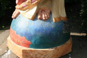 1 Gothic - Style Christ “Redemptor”