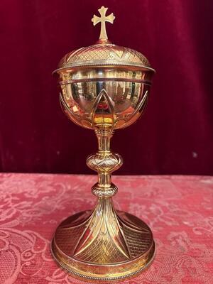 Ciborium style Gothic - Style en Full - Silver / Silver Marks Present / Polished & Varnished, Belgium  19 th century ( Anno 1885 )