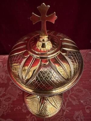 Ciborium style Gothic - Style en Full - Silver / Silver Marks Present / Polished & Varnished, Belgium  19 th century ( Anno 1885 )