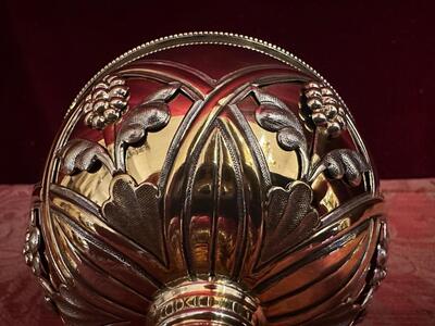 Ciborium style Gothic - Style en Full - Silver / Silver Marks Present / Polished & Varnished, Belgium  19 th century ( Anno 1875 )