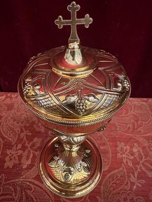 Ciborium style Gothic - Style en Full - Silver / Silver Marks Present / Polished & Varnished, Belgium  19 th century ( Anno 1875 )