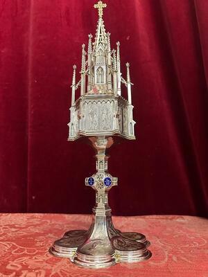 1 Gothic - Style Ciborium
