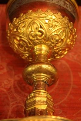 Ciborium style Gothic - style en Brass Gilt / Full silver Cuppa, Belgium 19th century