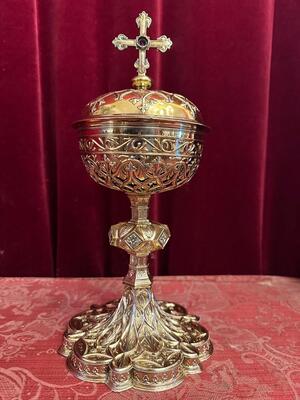 Ciborium Weight: 1.15 Kgs ! style Gothic - Style en Full - Silver / Silver Marks Present / Polished & Varnished, France 19 th century ( Anno 1835 )