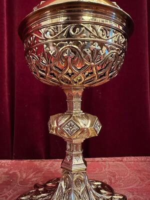 Ciborium Weight: 1.15 Kgs ! style Gothic - Style en Full - Silver / Silver Marks Present / Polished & Varnished, France 19 th century ( Anno 1835 )