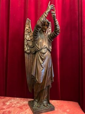 Combination Angel & Stand / Fully Hand-Carved Wood Height Angel: 105 Cm. Height Stand : 85 Cm style Gothic - style en hand-carved wood Oak, France 19th century ( anno 1870 )