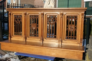 Communion - Kneeler style Gothic - style en Oak wood, Belgium 19th century