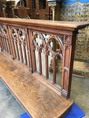 Communion - Kneeler style Gothic - style en Oak wood, Belgium 19th century ( Anno 1870 )